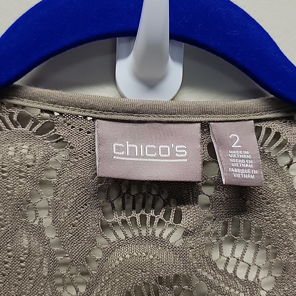 CHICO'S TAUPE CROCHET CUT-OUT ASYMMETRICAL LIGHTWEIGHT VEST - Picture 5 of 13